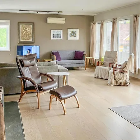 Gorgeous In With Wifi Holiday home Mandal