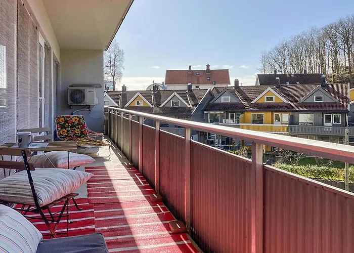 3 Bedroom Awesome In