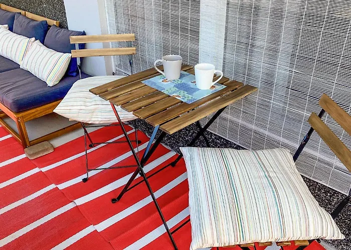 3 Bedroom Awesome In Semesterbostad *