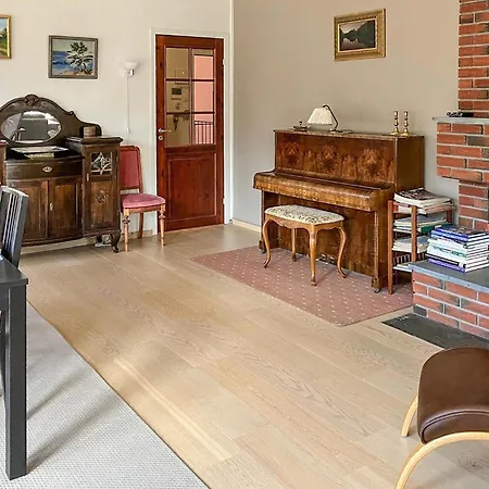 3 Bedroom Awesome In * Mandal